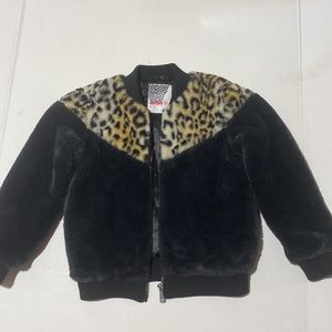 Kenzie Girl Lined Faux Fur Bomber Style Jacket Black w/Leopard Print Siz…
